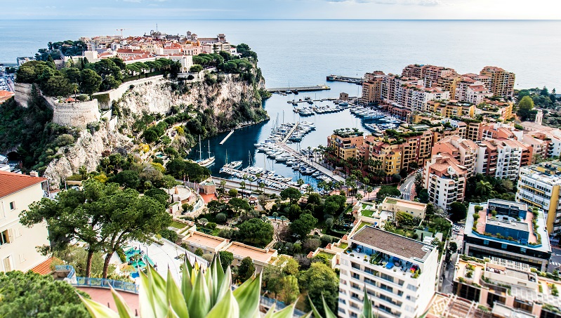 Monte Carlo med La Rocher